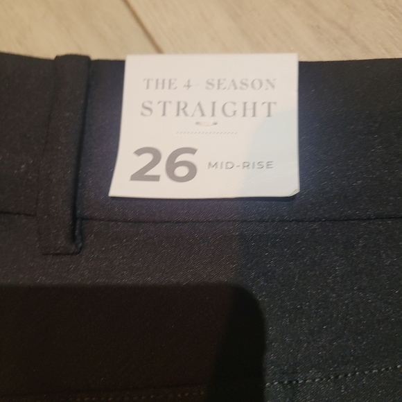 Lane Bryant Women's 4 Season Straight Leg Midrise Dress Pants Size 26 Black NEW - Picture 7 of 9